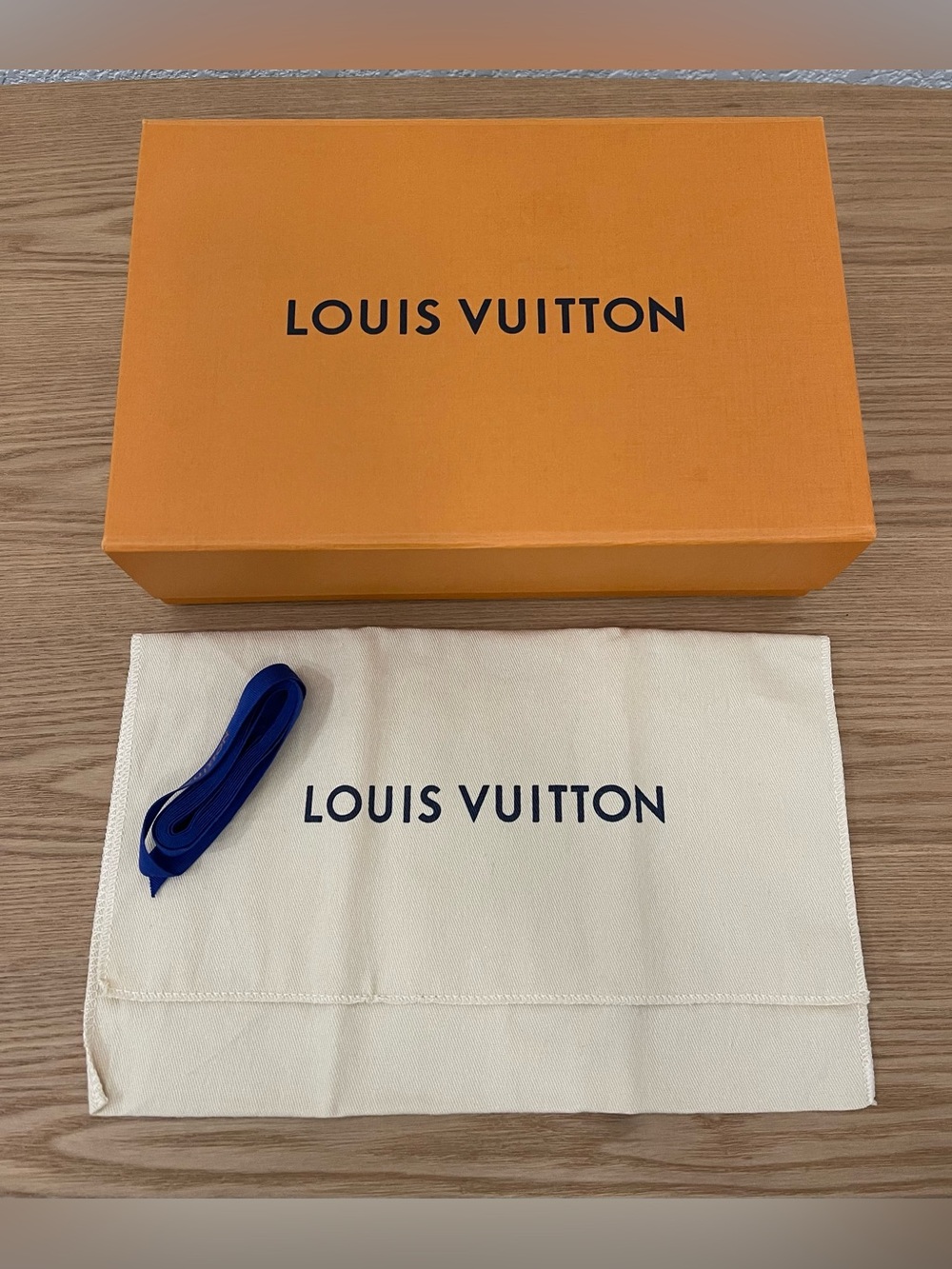 LOUIS VUITTON Petit Sac Plat Crossbody Monogram Canvas Bag Like New - Picture 14 of 14